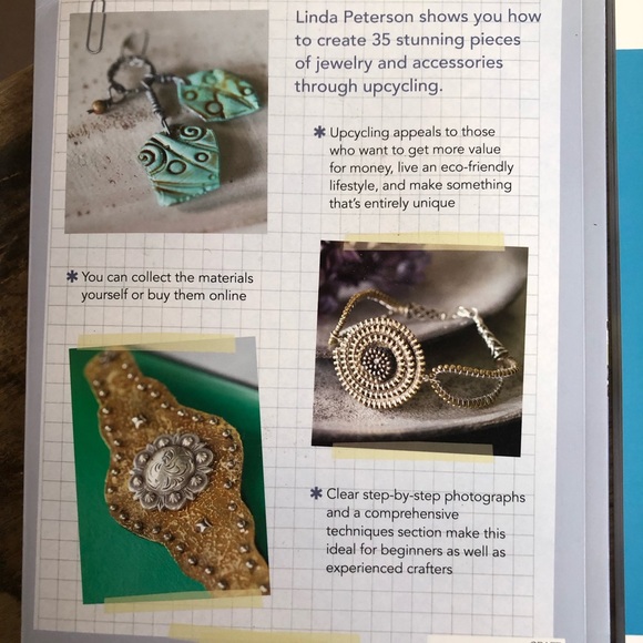 UPCYCLED JEWELRY BAG BELTS & BEADING 2 Craft Books - Picture 4 of 7
